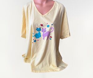 Dreams Co Women’s Yellow Oversized T-Shirt Size 2X Cats Cat Lady New